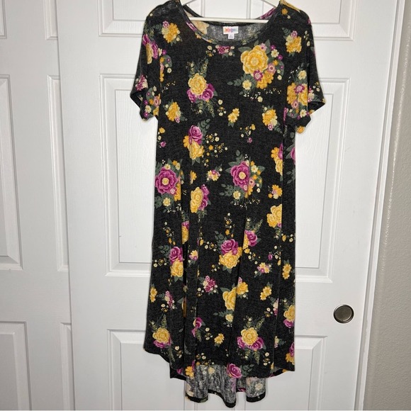 LuLaRoe Dresses & Skirts - LuLaRoe Carly A-Line Swing Floral Dress * Gray * Large
